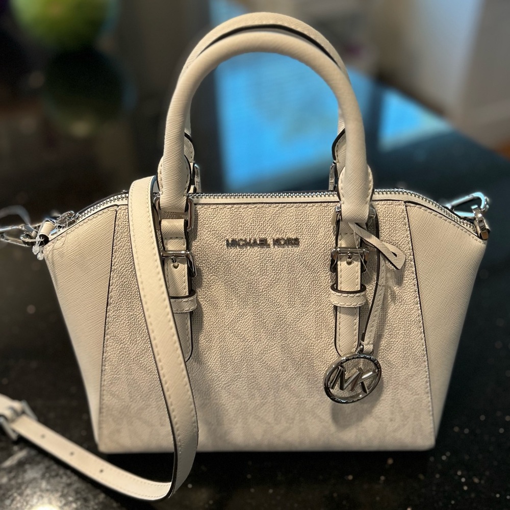 Michael Kors Ciara handbag NWOT
